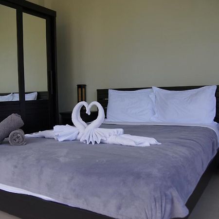 Twin Villas Apartment With Swimming Pool For 2 Houses Wok Tum Екстериор снимка